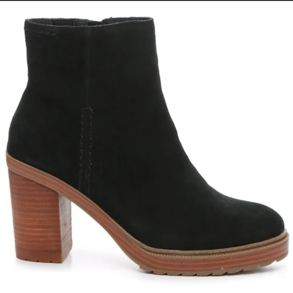 Crown Vintage Amber Platform Womens Black Suede Boots Size 9.5